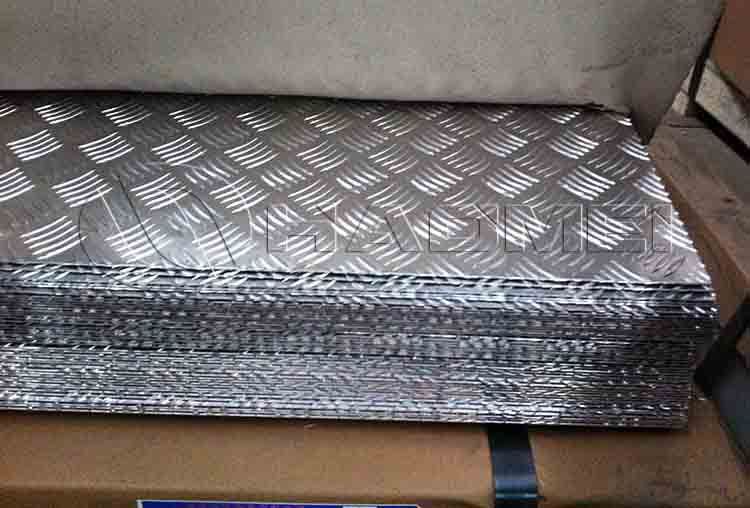 Marine Grade Aluminum Diamond Plate and Marine Pipes