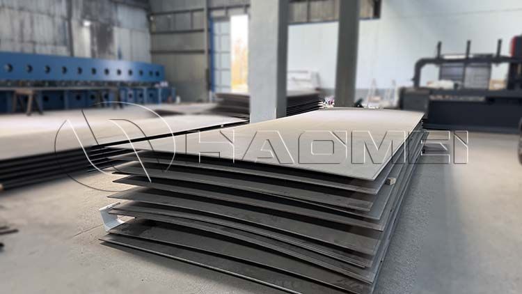 What Are Specific Uses of Aluminium Clad Steel in Ships?